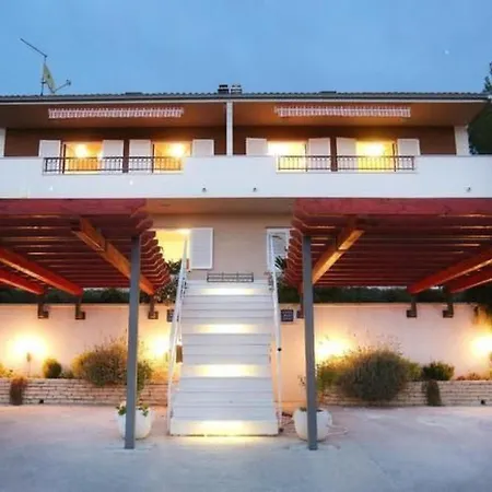 Daire Strandnahe Mit Terrasse By Interhome *